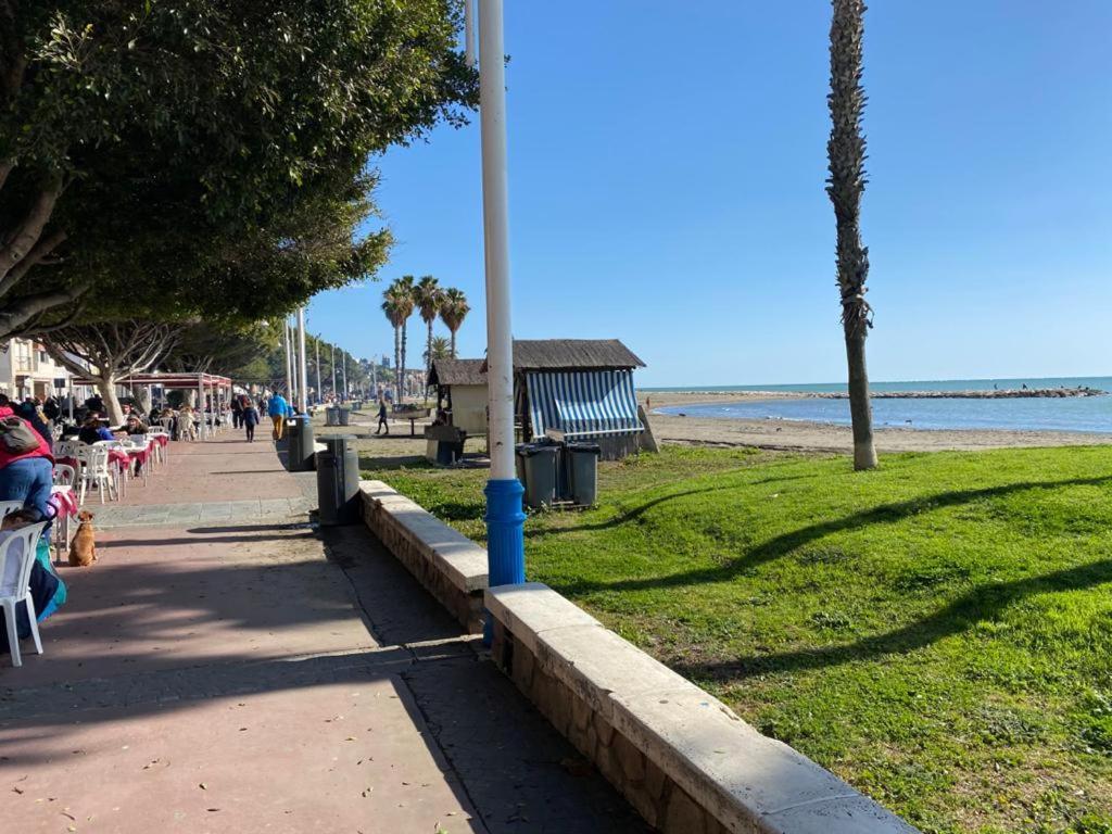 Apt 5 - Apartamento En La Playa De El Palo Málaga Eksteriør bilde